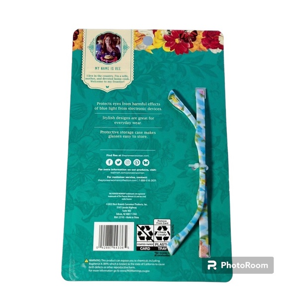 New - Pioneer Woman Blue light Glasses - Picture 2 of 3